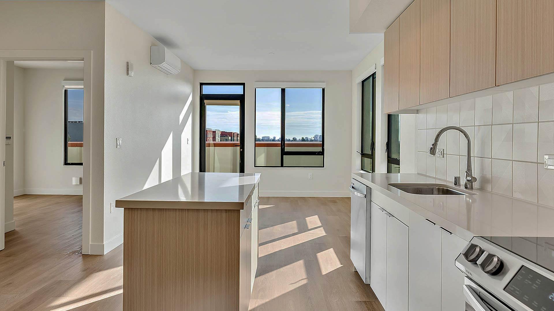 Blake apartments b5 floorplan kitchen view 1