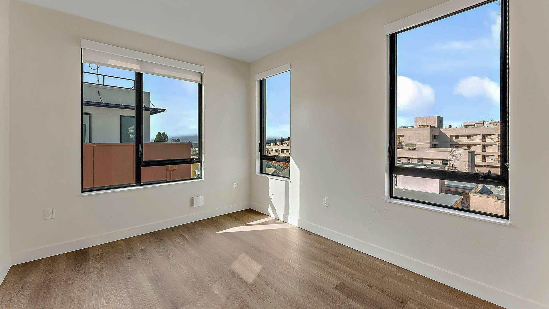 Blake apartments c4 floorplan livingroom view 1
